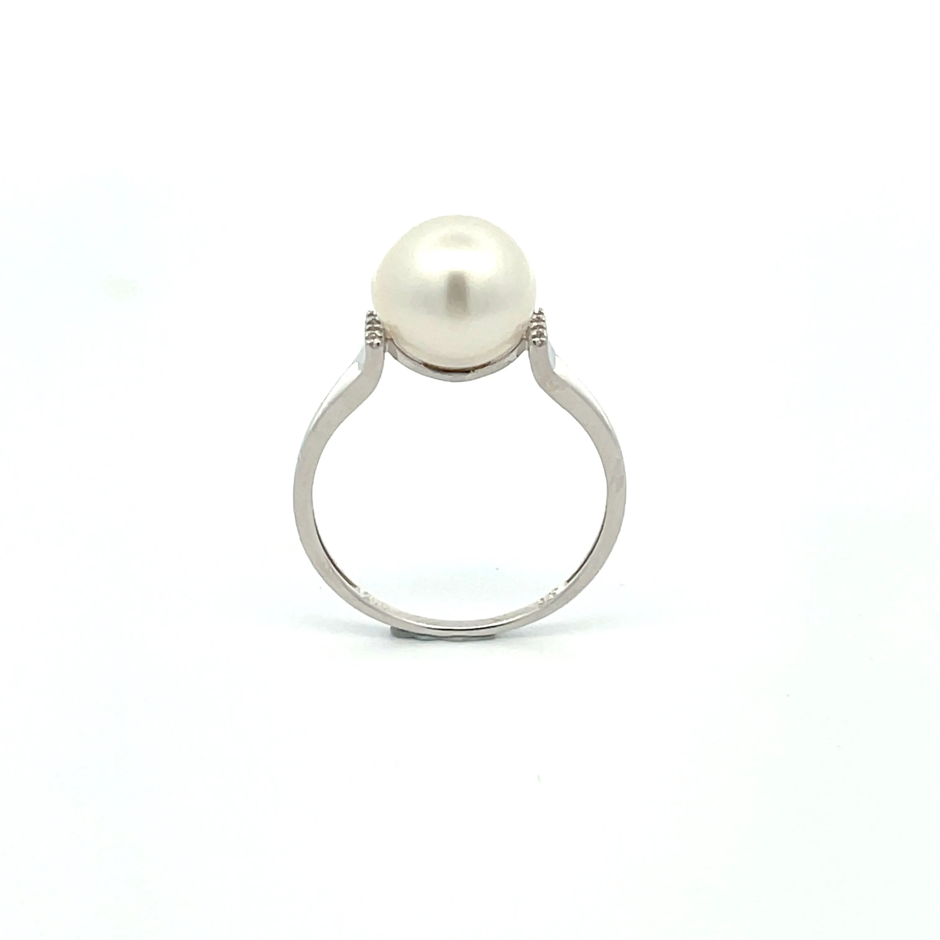 9K White Gold Australian South Sea Cultured 9 -10 mm Pearl and Diamond Ring