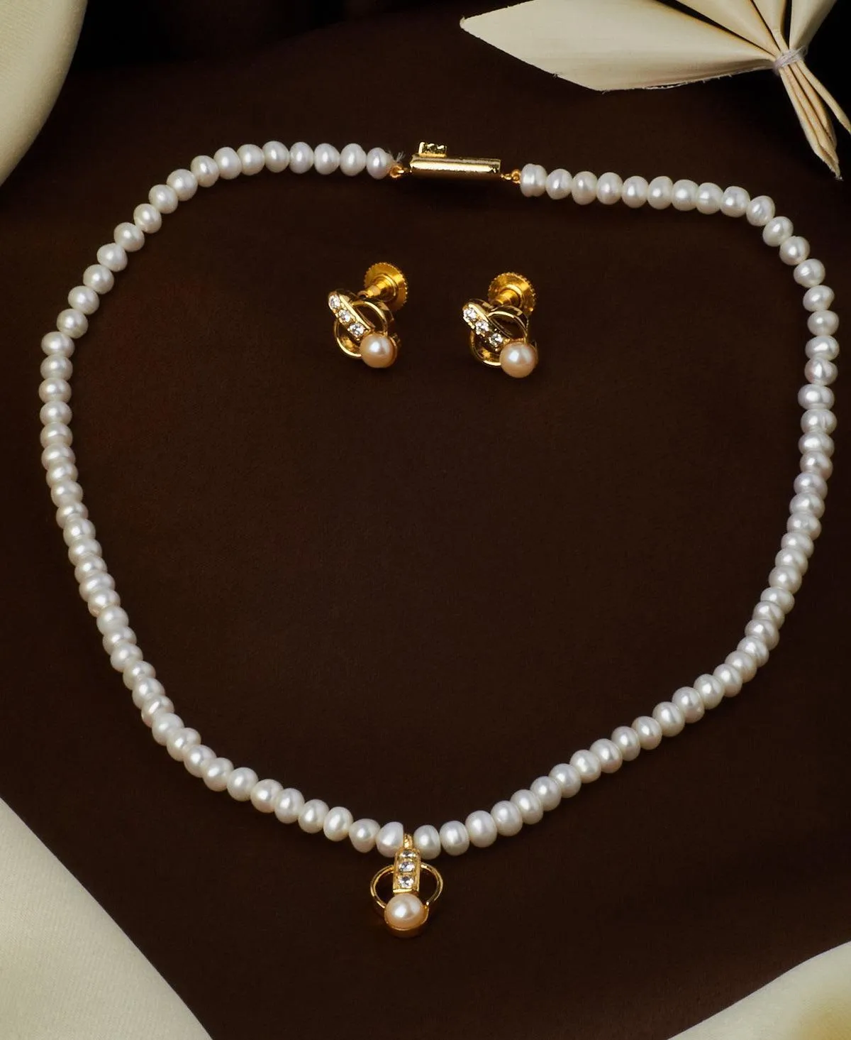 Elegant Real Pearl Necklace Set