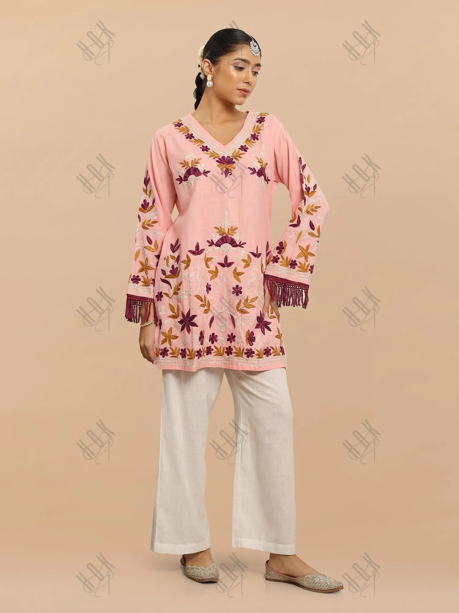 Falak Kashmiri Short Kurta - Pink