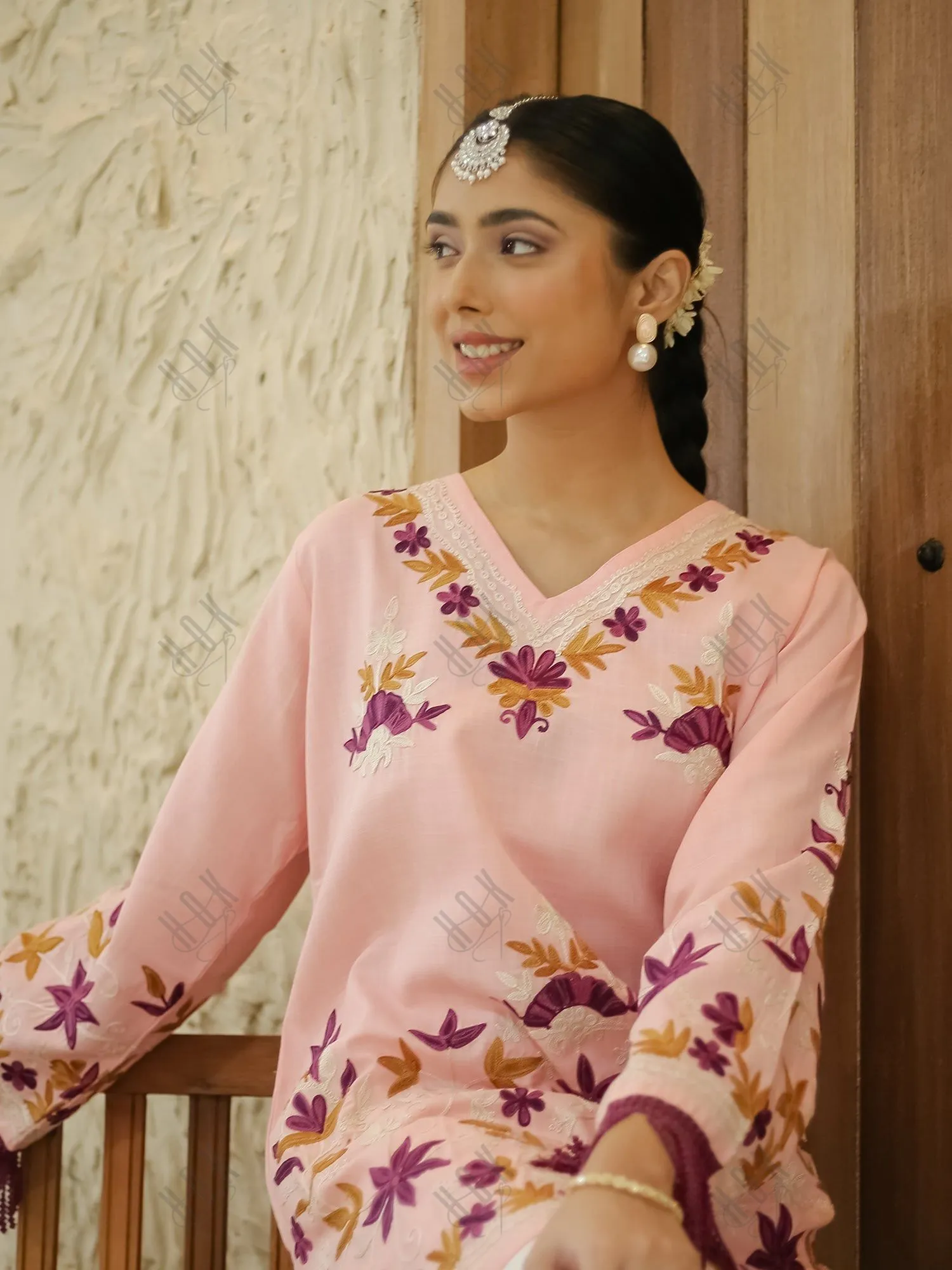 Falak Kashmiri Short Kurta - Pink